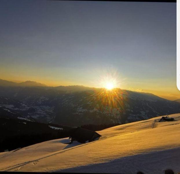 Das Zauberhaft Mayrhofen Buitenkant foto