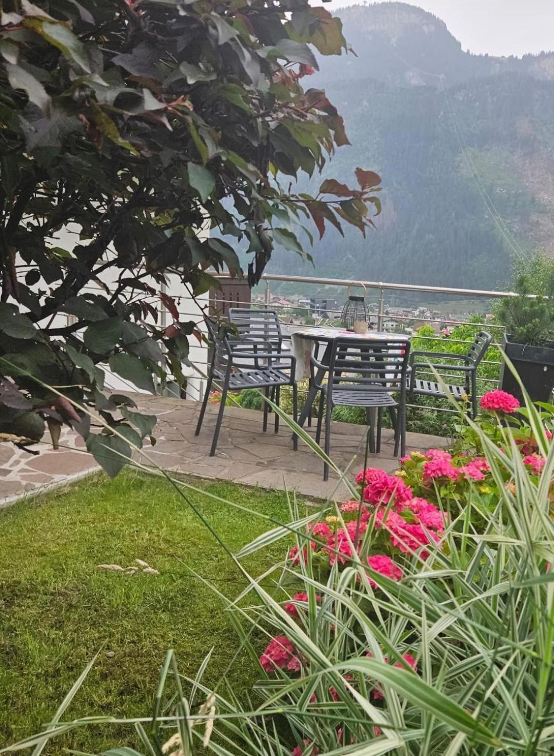 Das Zauberhaft Mayrhofen Buitenkant foto